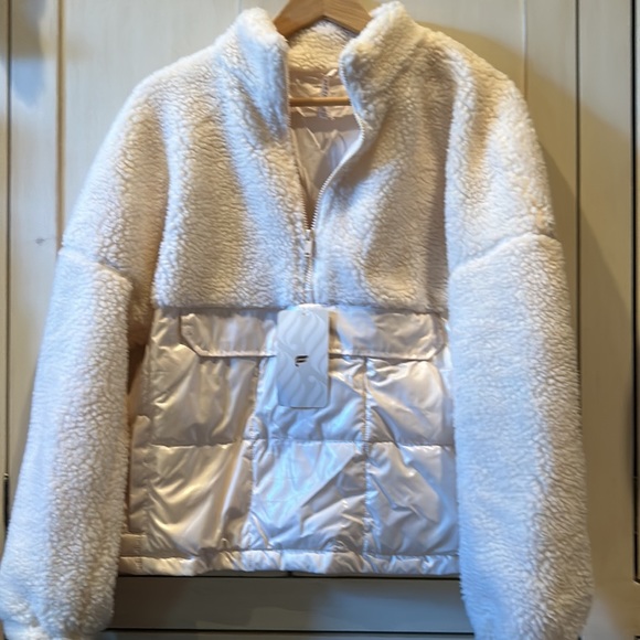 NWT FABLETICS Nelly mixed media half zipped pullover sterpa - Picture 9 of 13